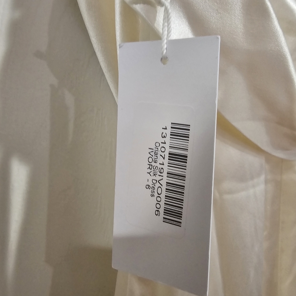 Reformation Oriana Silk Dress - Picture 4 of 7